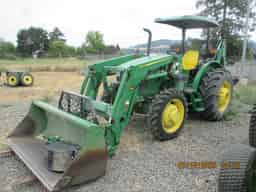2021 John Deere 5075E Image