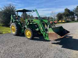 2021 John Deere 5075E Image