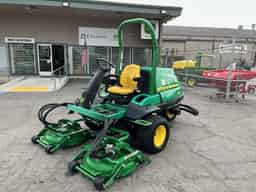 2015 John Deere 7400A Image