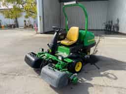 2014 John Deere 2500B Image