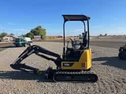 2023 John Deere 17G Image