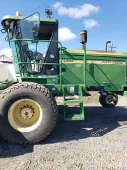 2005 John Deere 4895 Image