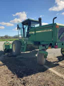 2005 John Deere 4895 Image