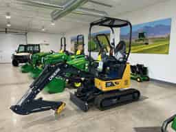 2023 John Deere 17 P Image