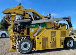 2018 Oxbo 6230 Image