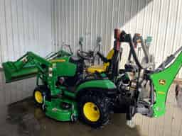 2017 John Deere 1025R Image