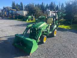 2022 John Deere 1025R Image