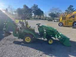 2022 John Deere 1025R Image