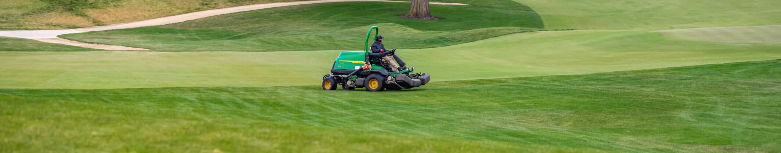 John Deere ProGator™ GPS Precision Sprayer