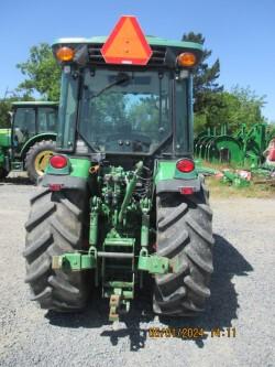 2017 John Deere 5090GN Image