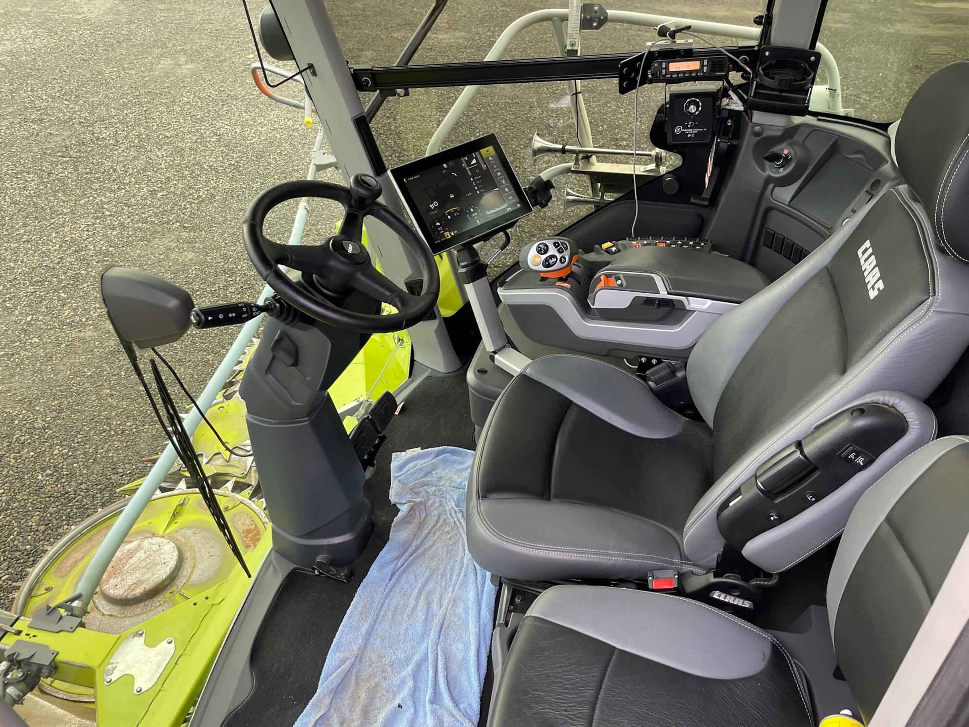 2021 Claas 990 Image