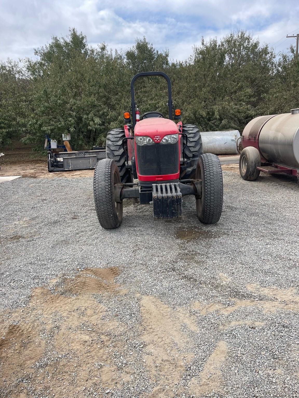 2018 Massey Ferguson 2607H Image