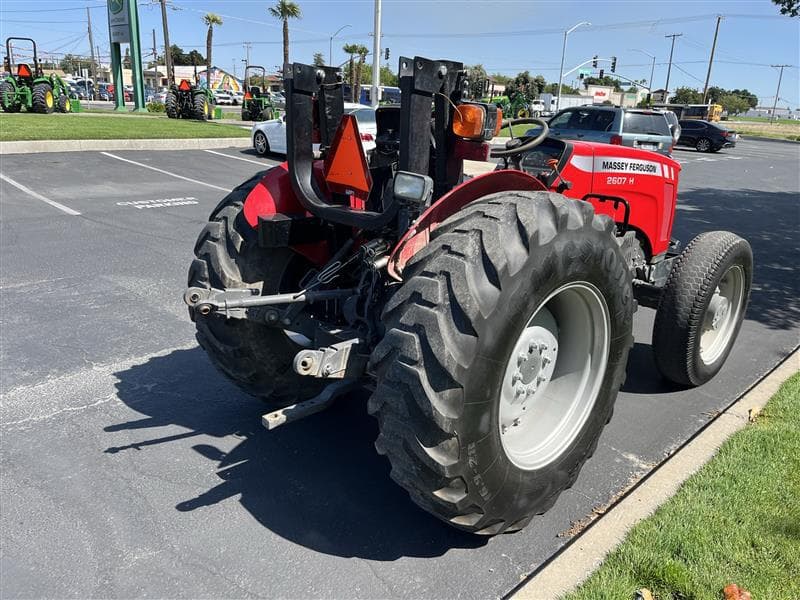 2017 Massey Ferguson 2607H Image