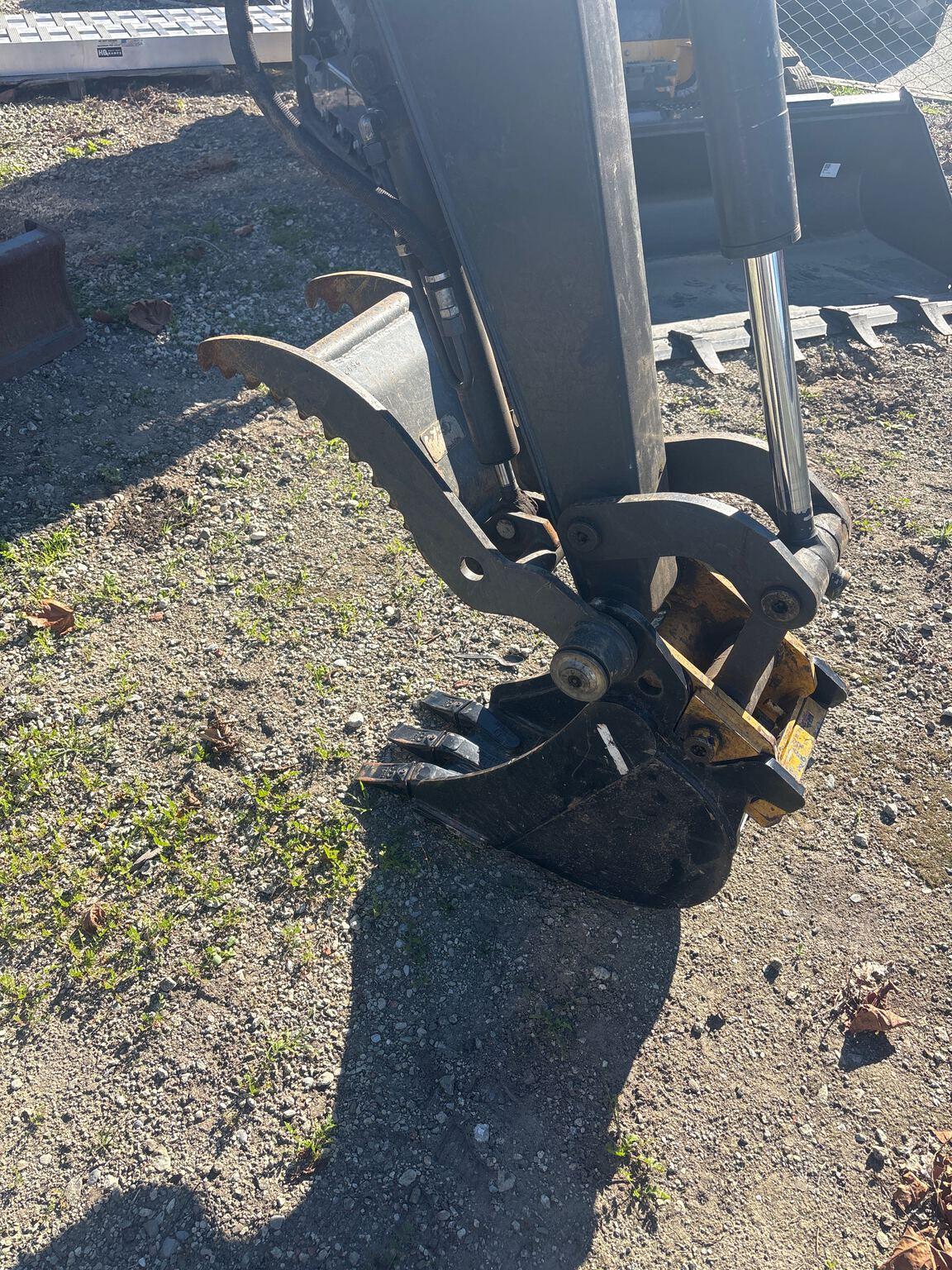 2021 John Deere 35G Image