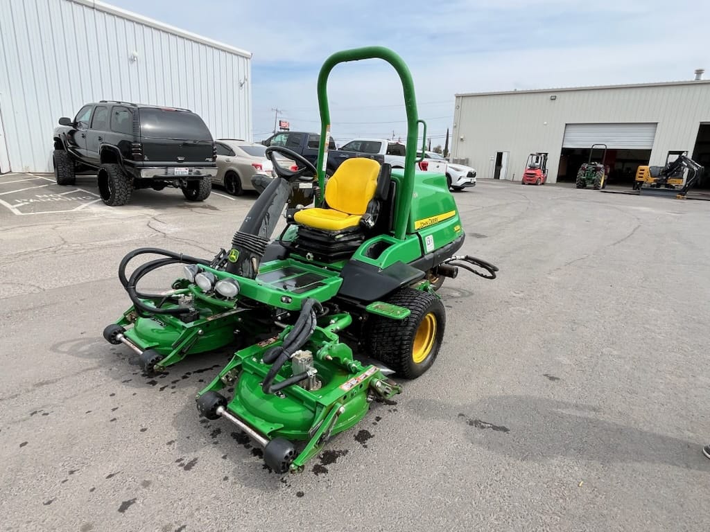 2019 John Deere 7400A Image
