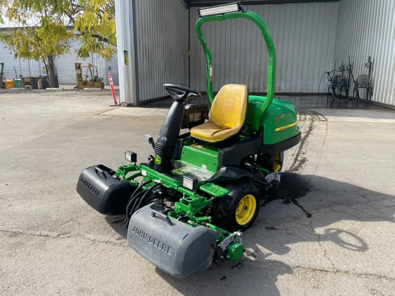 2014 John Deere 2500B Image