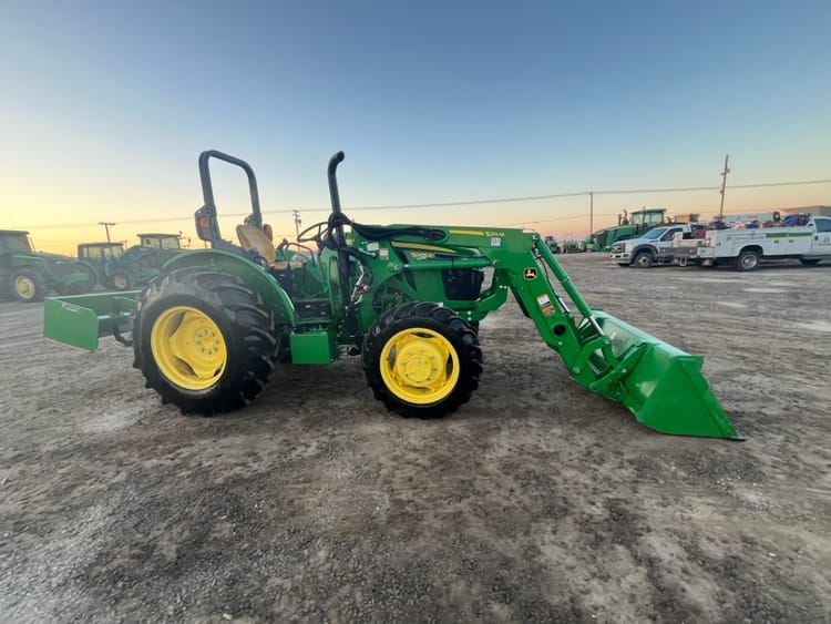2022 John Deere 5065E Image