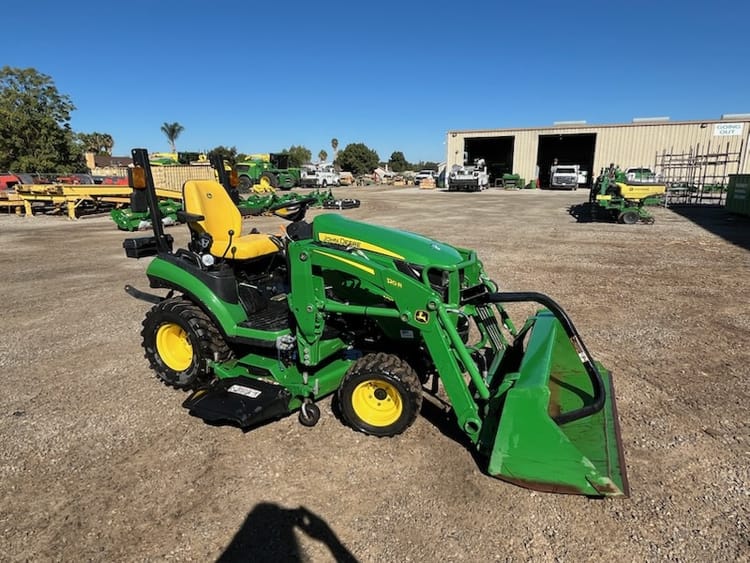2021 John Deere 1025R Image