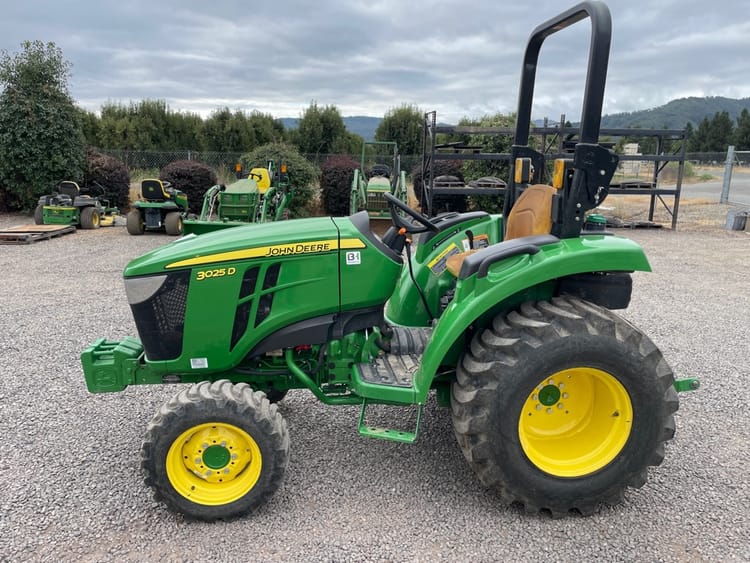 2022 John Deere 3025D Image