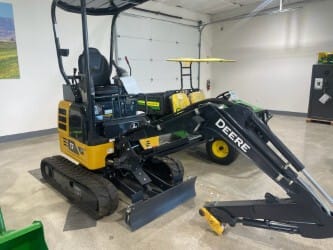 2023 John Deere 17 P Image