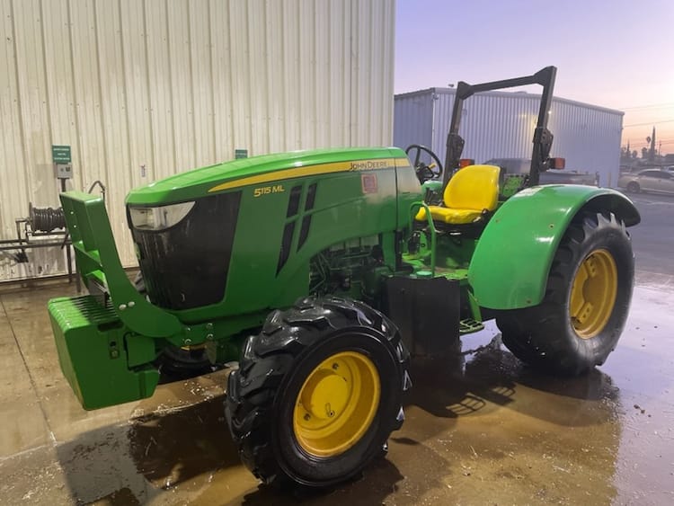 2014 John Deere 5115ML Image