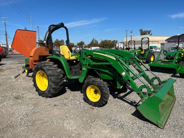 2004 John Deere 4520 Image