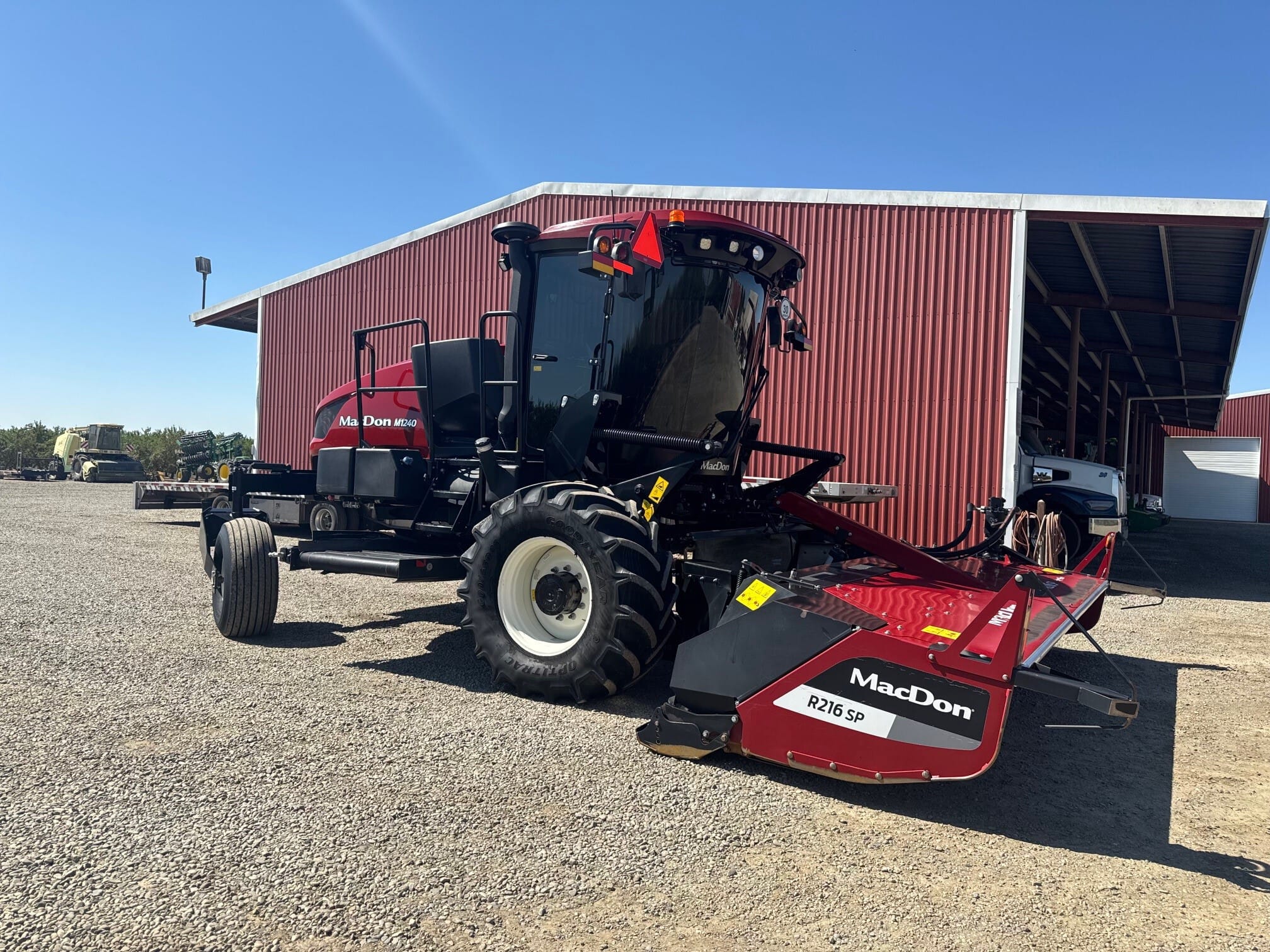 2022 MacDon M1240 Image