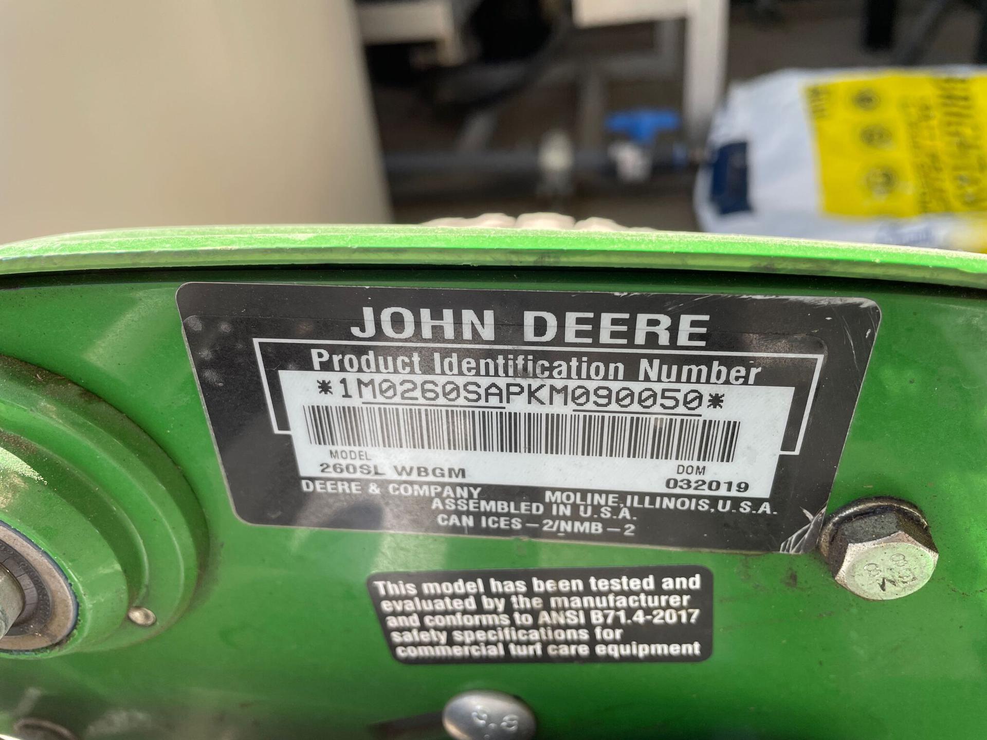 2019 John Deere 260SL